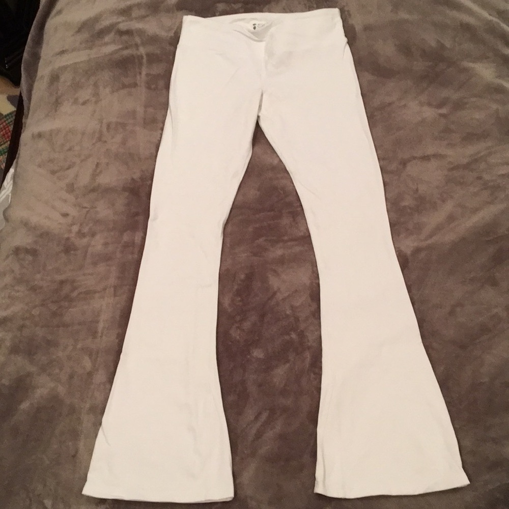 Splits:59 Raquel Flared Legging Size M